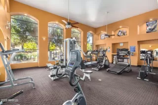 Photo #3: 6642786 Listing 