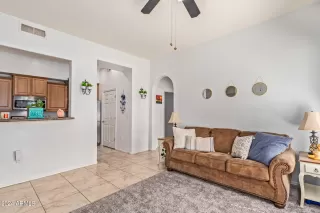 Photo #3: 6642789 Listing 