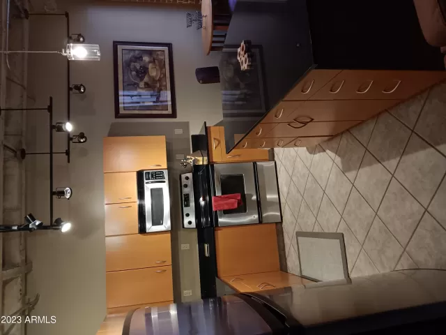 MLS: 6642796 Condo For Sale