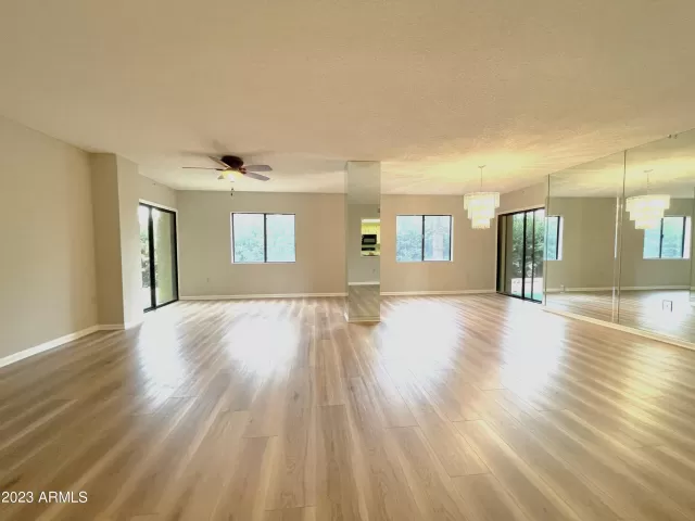 MLS: 6642908 Condo For Sale