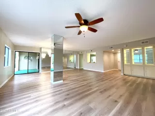 Photo #4: 6642908 Listing