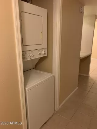 Photo #5: 6642911 Listing 