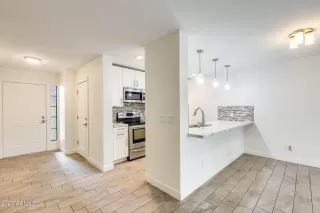 Photo #5: 6642924 Listing 