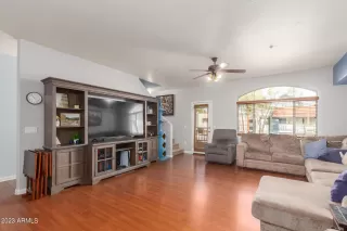 Photo #2: 6643125 Listing 