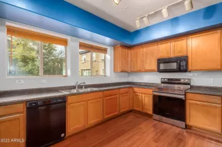 Photo #6: 6643125 Listing 