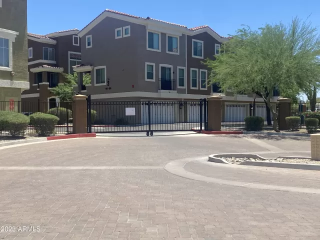 MLS: 6643319 Condo For Sale