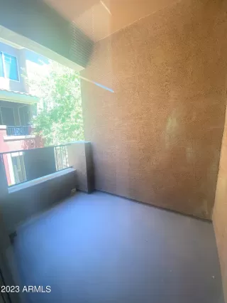 Photo #5: 6643319 Listing