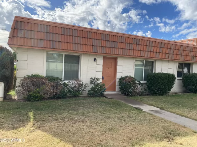 MLS: 6643375 Condo For Sale