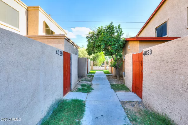 MLS: 6643399 Condo For Sale