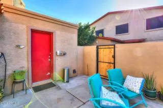 Photo #4: 6643399 Listing