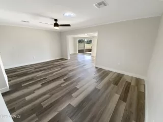 Photo #2: 6643632 Listing 