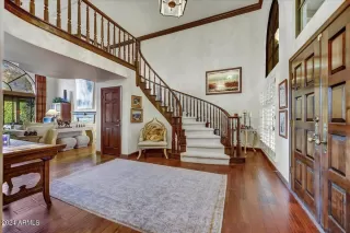 Photo #5: 6643658 Listing