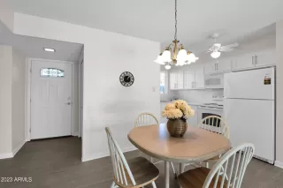 Photo #3: 6643722 Listing