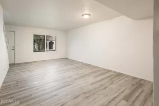 Photo #4: 6643739 Listing 