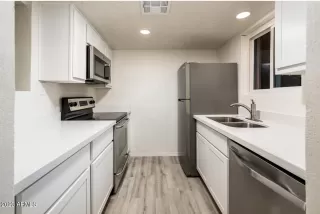 Photo #6: 6643739 Listing 