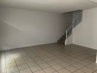 Photo #4: 6643781 Listing