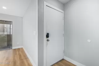 Photo #3: 6643823 Listing