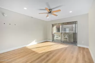 Photo #4: 6643823 Listing