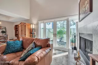 Photo #6: 6643936 Listing 