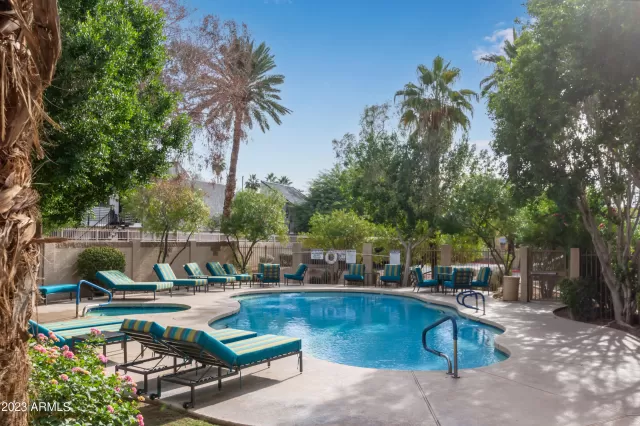 MLS: 6643975 Condo For Sale