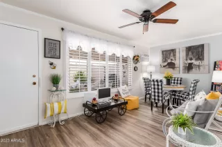Photo #6: 6644043 Listing 
