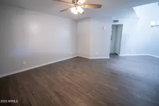 Photo #3: 6644228 Listing