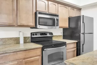 Photo #2: 6644408 Listing