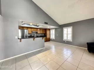 Photo #3: 6644510 Listing