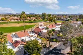 Photo #5: 6644569 Listing