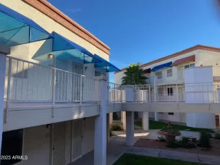 Photo #2: 6644638 Listing 