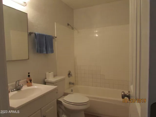 MLS: 6644747 Condo For Sale