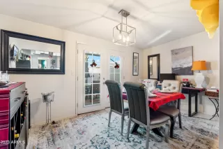 Photo #6: 6644760 Listing 