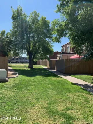 Photo #2: 6644794 Listing 