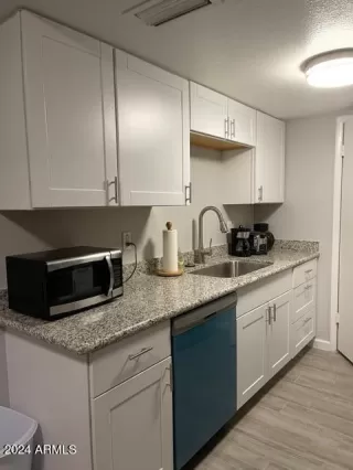 Photo #4: 6644794 Listing 
