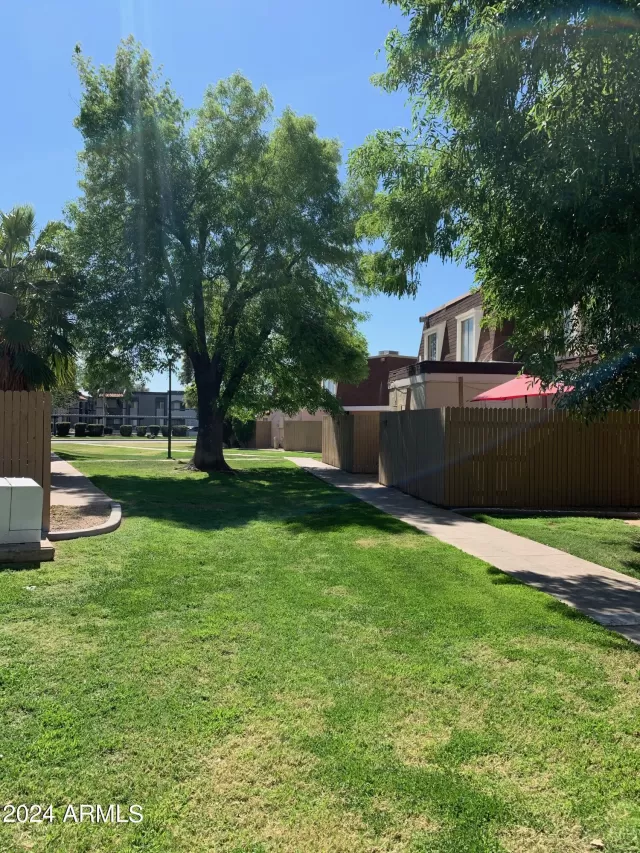 MLS: 6644836 Condo For Sale