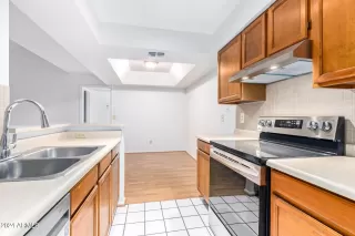 Photo #2: 6644974 Listing