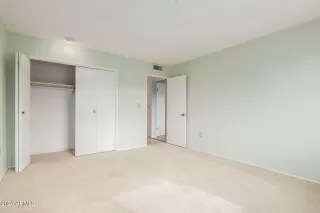 Photo #3: 6645067 Listing