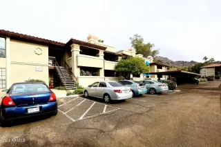 Photo #4: 6645096 Listing