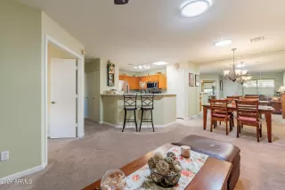 Photo #4: 6645136 Listing