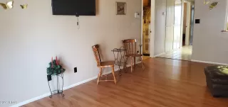 Photo #3: 6645345 Listing