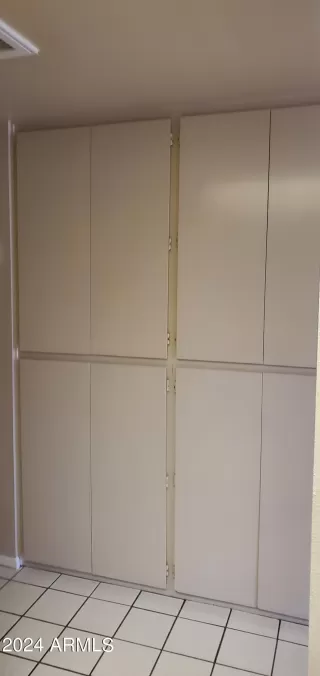 Photo #5: 6645345 Listing