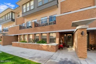 Photo #1: 6645372 Listing