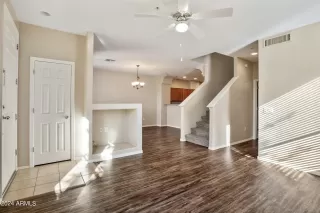 Photo #3: 6645457 Listing 