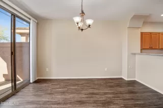 Photo #5: 6645457 Listing 