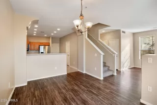 Photo #6: 6645457 Listing 