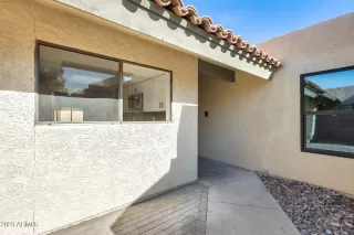 Photo #3: 6645497 Listing