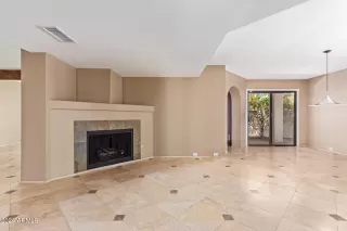 Photo #3: 6645498 Listing 