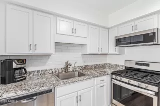 Photo #1: 6645507 Listing