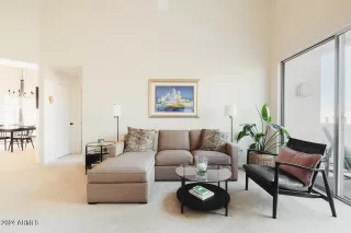 Photo #1: 6645623 Listing 