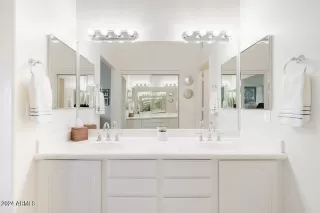 Photo #6: 6645623 Listing 